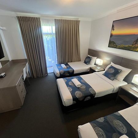 Adelong Motel Нарабри Екстериор снимка