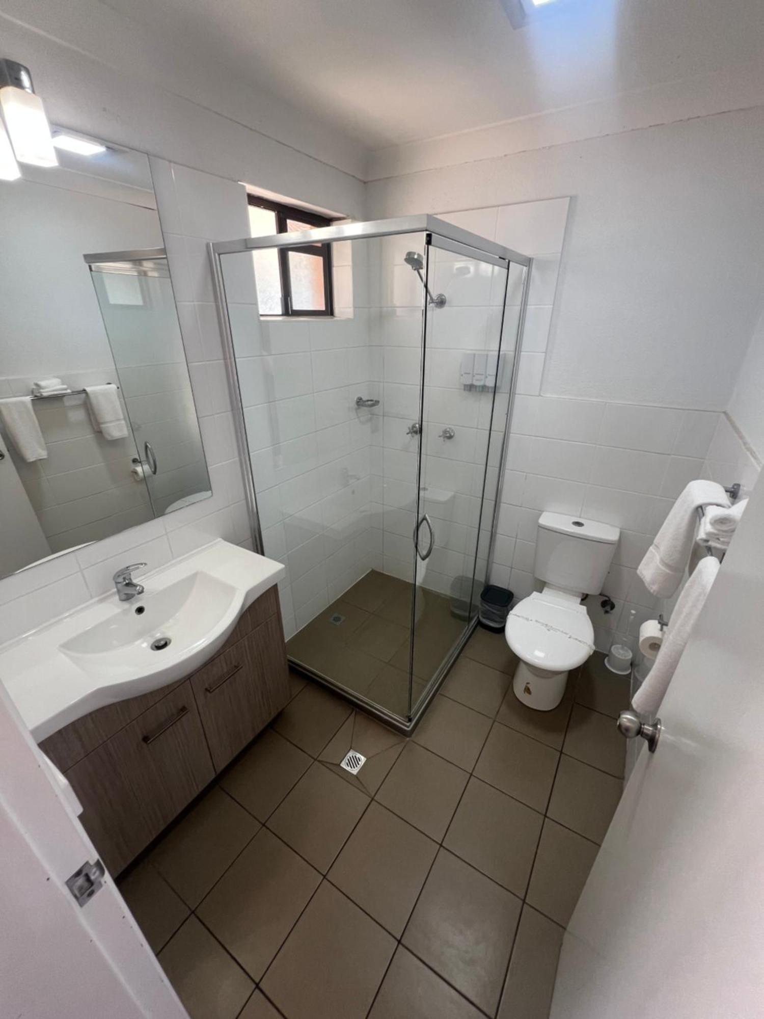 Adelong Motel Нарабри Екстериор снимка