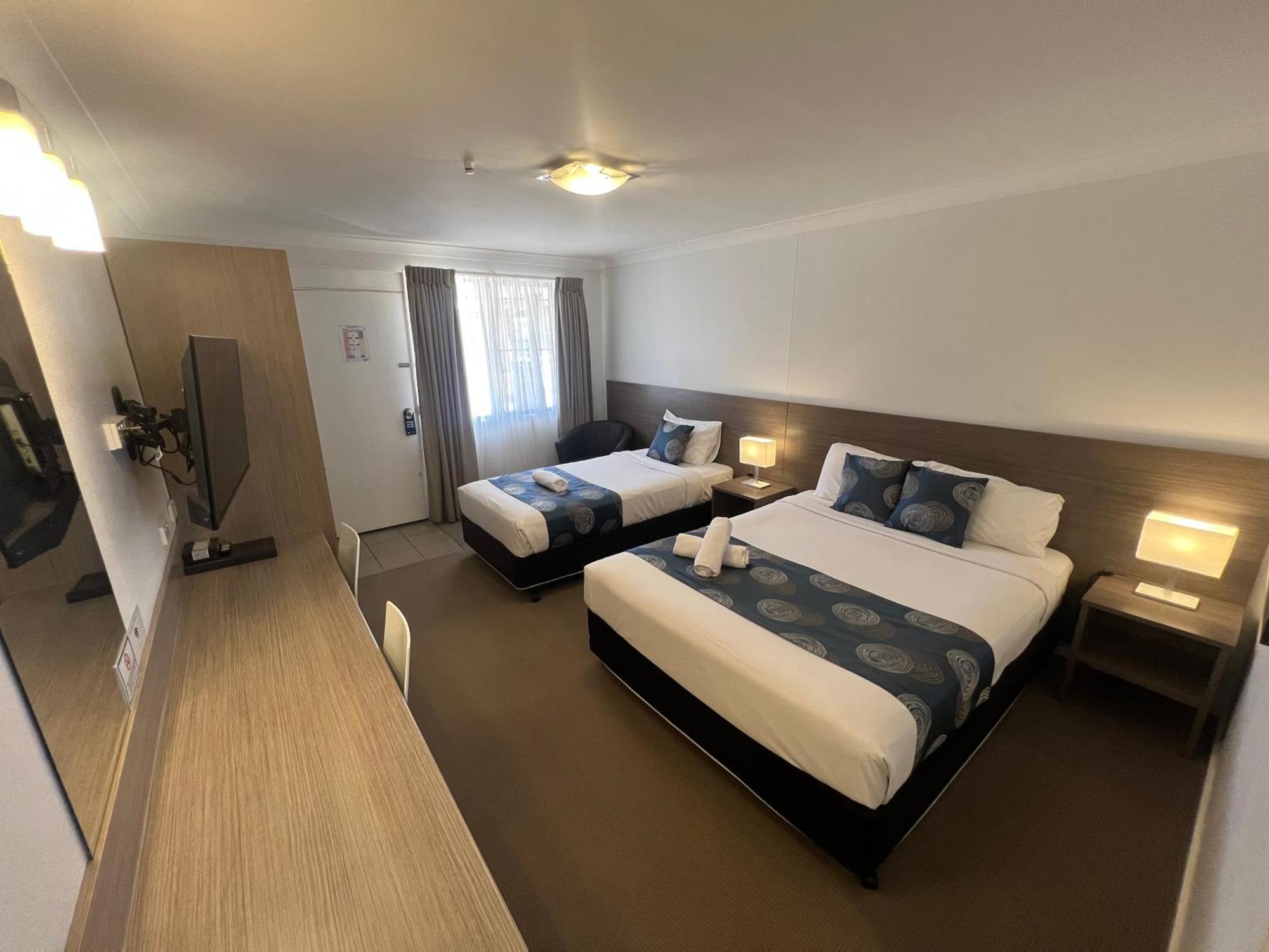 Adelong Motel Нарабри Екстериор снимка