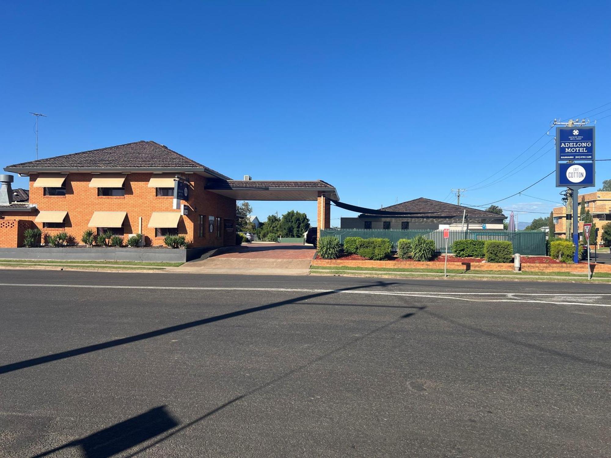 Adelong Motel Нарабри Екстериор снимка